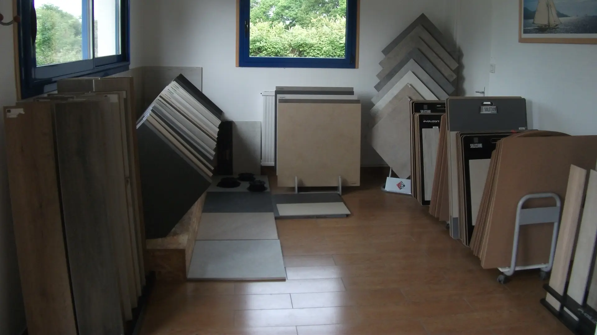 Salle d'exposition SARL Rivalland à Férel